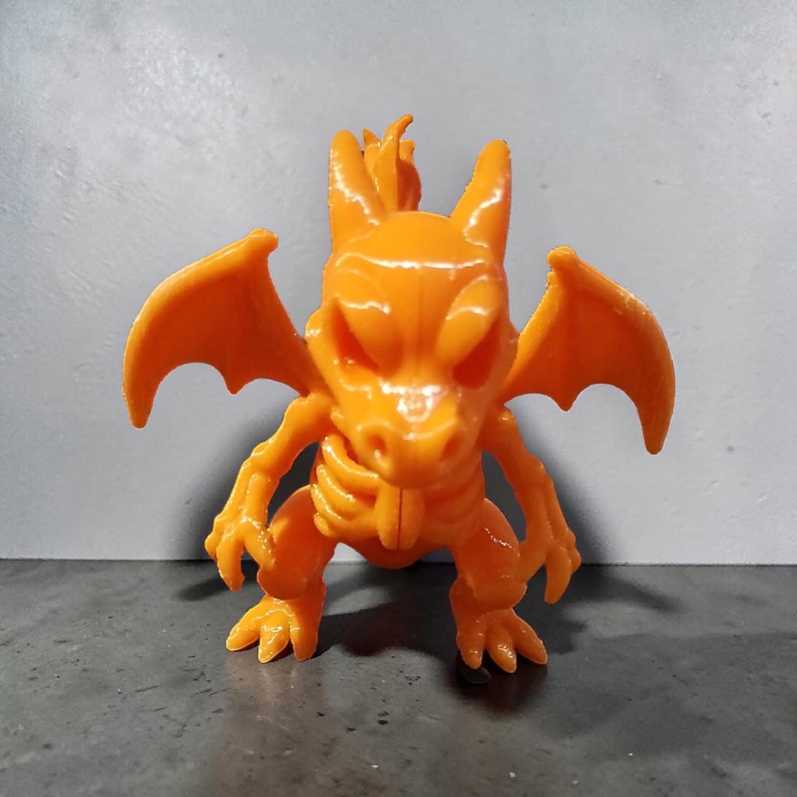 Charizard Pokemon Figura Esqueleto Fóssil de Dragão